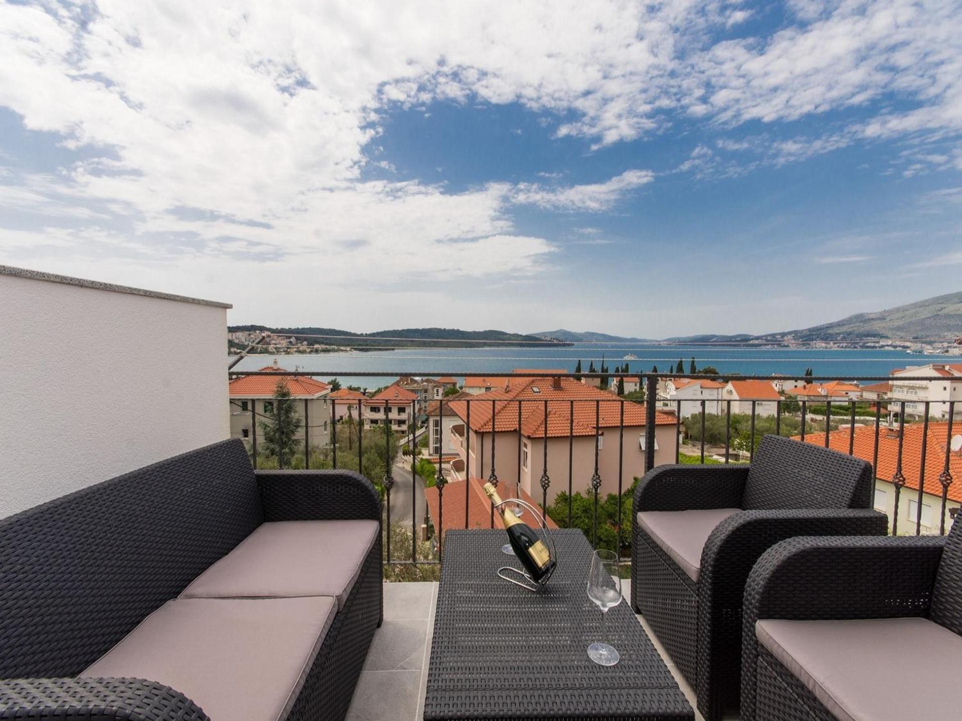 Apartment Tamara Trogir Buitenkant foto